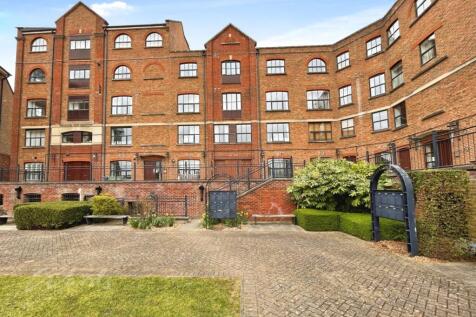 front whitefriars