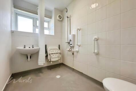 af0148fe-shower 2...