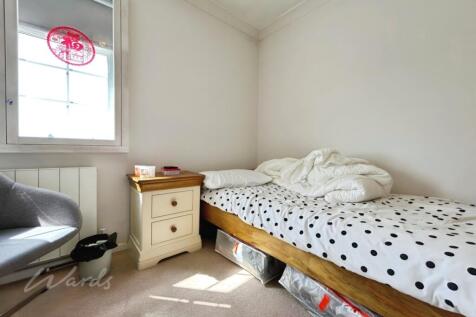 Bed 4