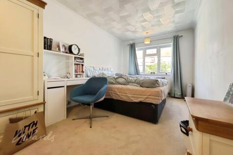 Bed 1