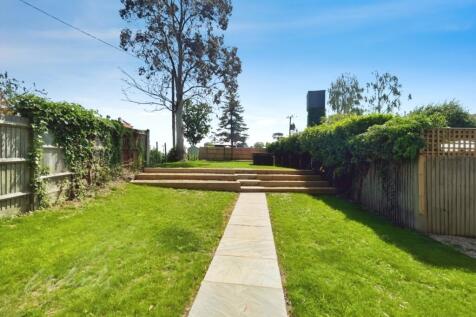 ebea0c11-garden 2...