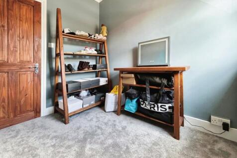 bed 3