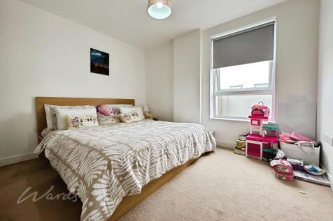 bed 1