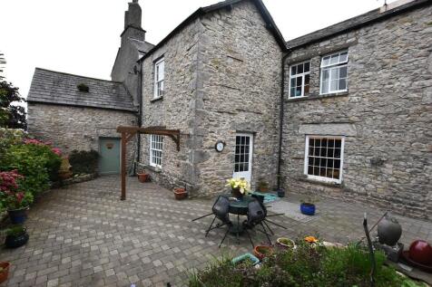 Courtyard Garden 