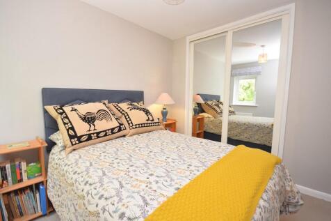 Bedroom 2 (1)