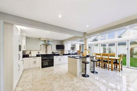 Kitchen/Dining/Family Room