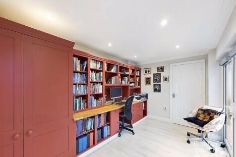 Office/Bedroom 5