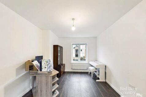 Sitting/Dining Room
