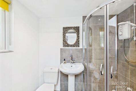 Gym Shower Room