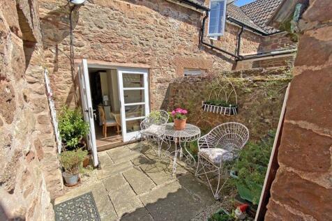 Rear Courtyard