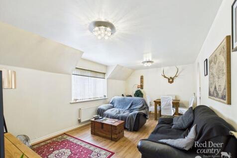 Sitting/Dining Room