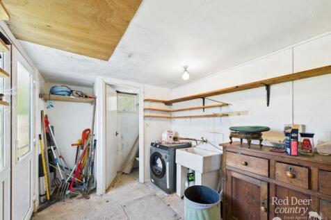 Utility/Workshop