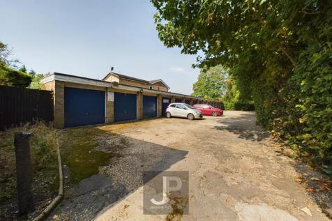 CAM01632G0-PR0141-STILL005.jpg