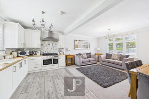 Living Dining Kitchen Area