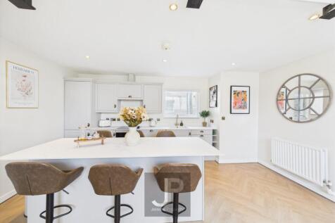 Kitchen Breakfast Room