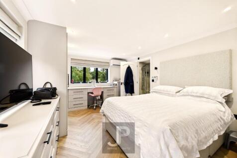 Annex Master Bedroom