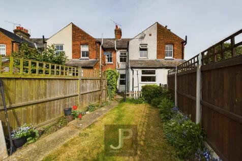 CAM01632G0-PR0102-STILL008.jpg