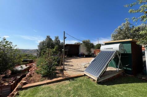 Property Image 100