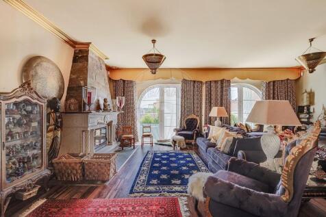 Property Image 9