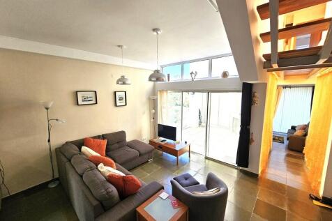 Property Image 11