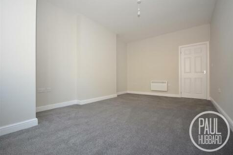 FLAT 1