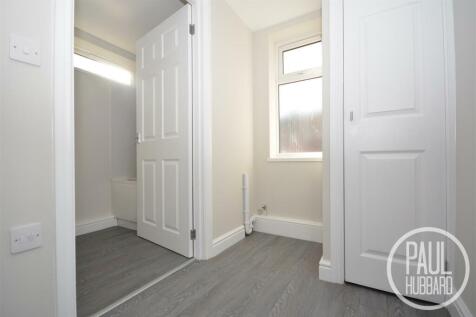 FLAT 1