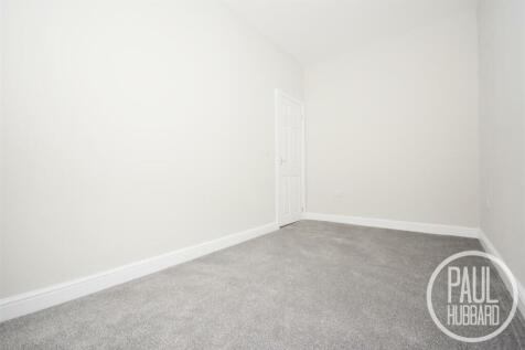 FLAT 3