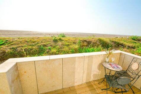 Front terrace