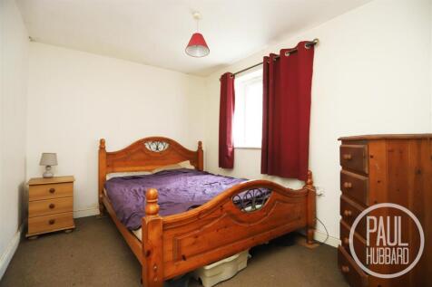FLAT 1
