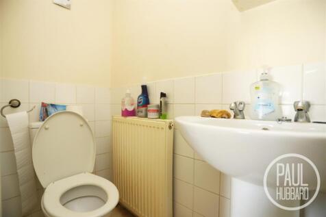 FLAT 3