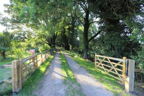 Private lane entrance