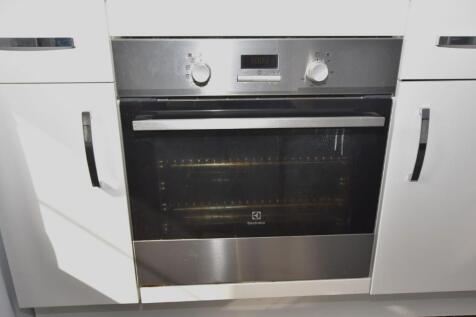 Oven