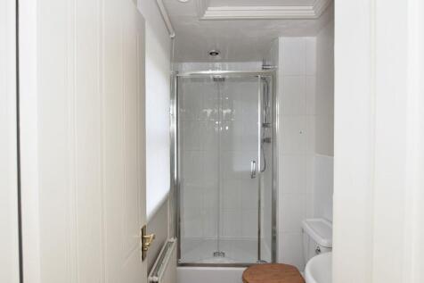 En Suite Shower