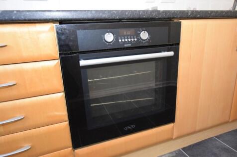 Oven