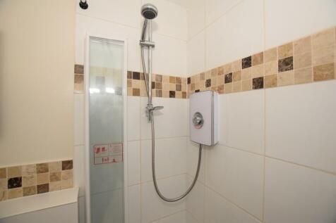 Shower detail