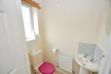 Cloakroom/WC