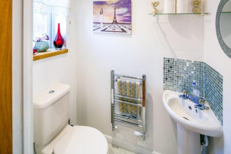 Cloakroom/WC
