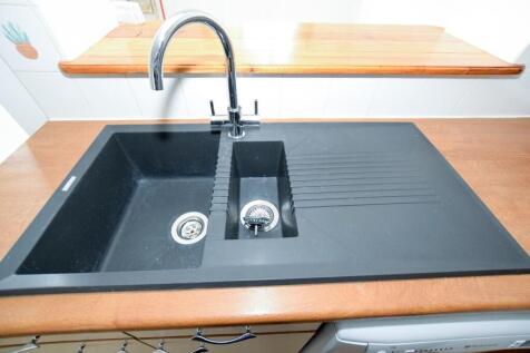 Sink Detail