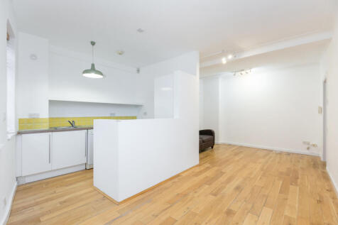 Kitchen/Reception