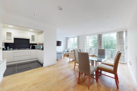 Reception/Kitchen