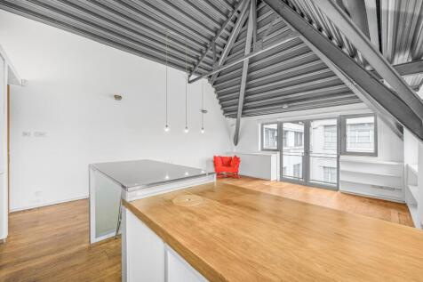 Kitchen/Reception