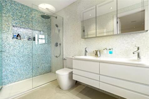 Bathroom 3