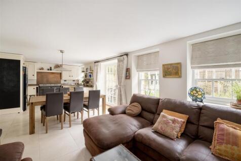 Maskells-18 Essex Villas-13_Hi.jpg