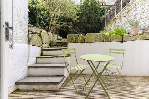 Garden steps.jpg