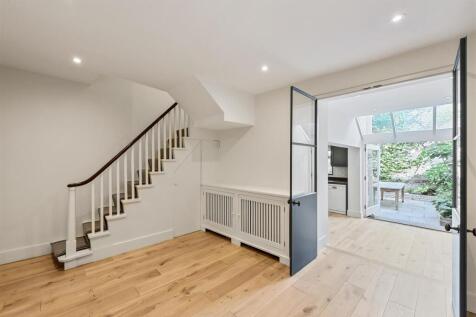 Reception room 1
