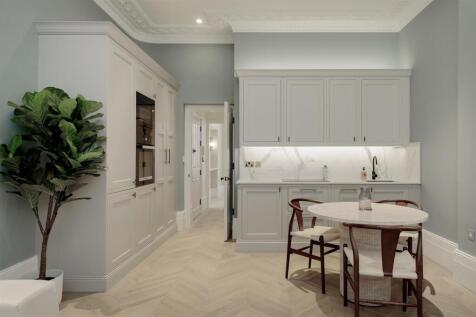 4&#64;38-39 rutland gate-1229.jpg