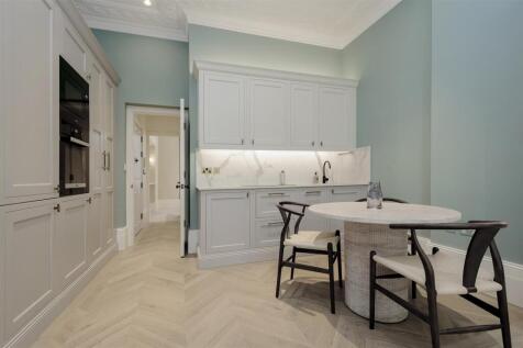 4&#64;38-39 rutland gate-1238.jpg