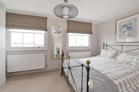 Chepstow crescent 8.png