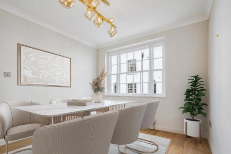 Dining room.jpg