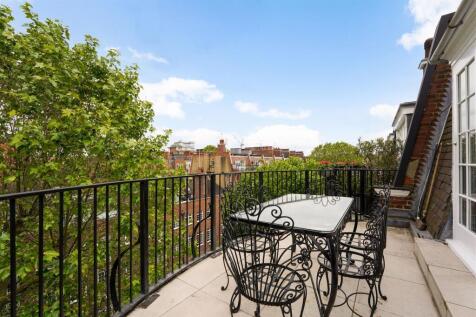 Flat 14, 7 Sloane Court West London (20).jpg